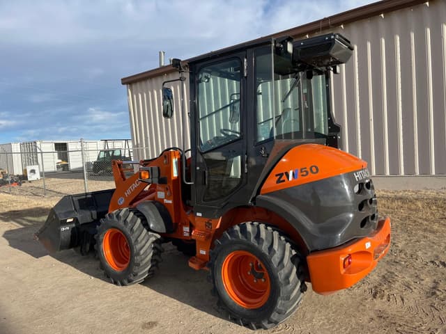 Image of Hitachi ZW50-5B equipment image 1