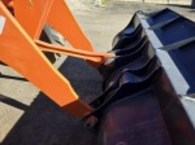 Image of Hitachi ZW100-6 equipment image 3