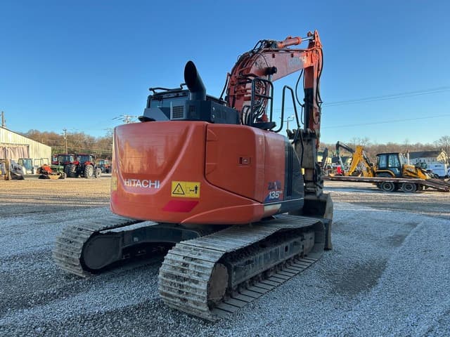 Image of Hitachi ZX135US-6 equipment image 3