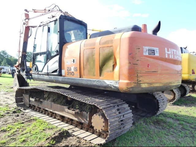 Image of Hitachi ZX210LC-5N equipment image 4