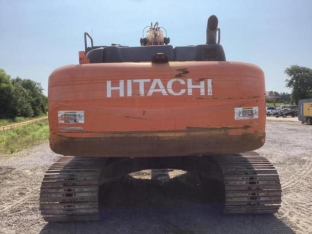 Image of Hitachi ZX250LC equipment image 4