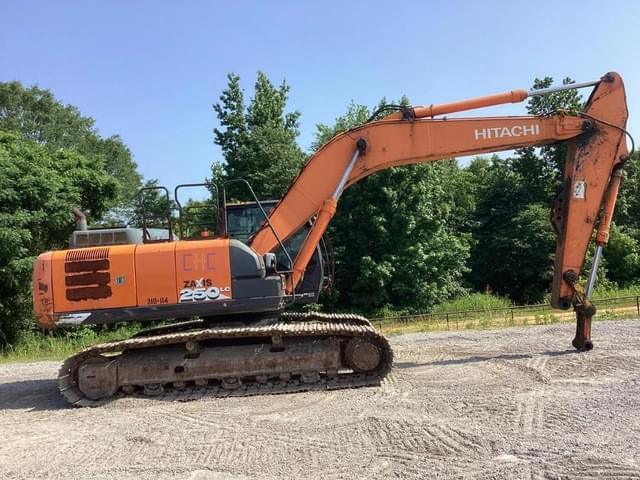 Image of Hitachi ZX250LC equipment image 1