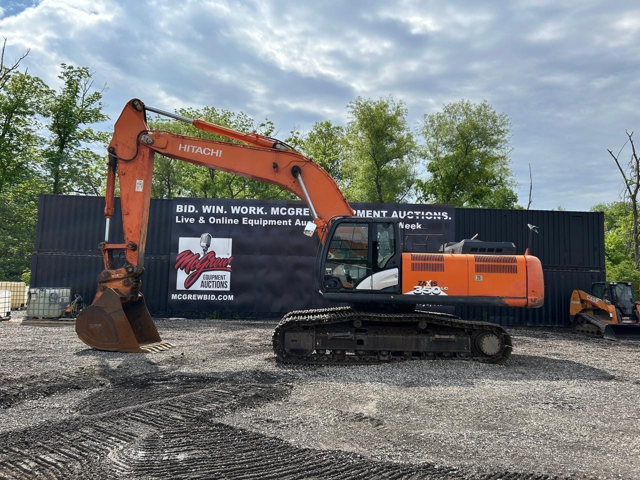 Hitachi ZX350LC-6N Equipment Image0