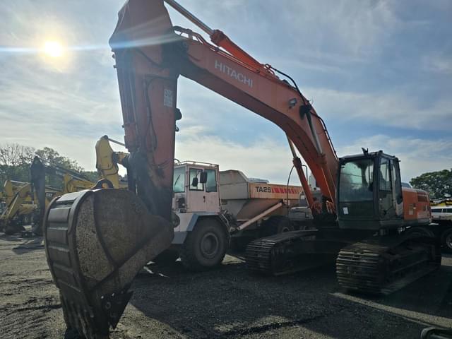 Image of Hitachi ZX350LC equipment image 1