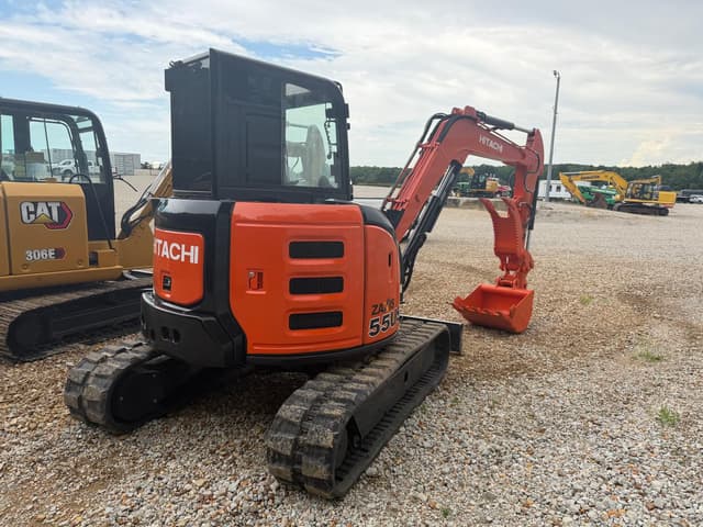 Image of Hitachi ZX55USR equipment image 4