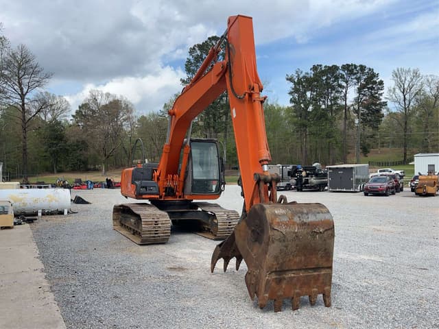 Image of Hitachi Zaxis 160LC equipment image 2