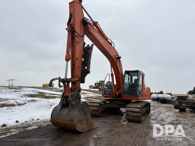 Image of Hitachi ZAXIS 200LC equipment image 1