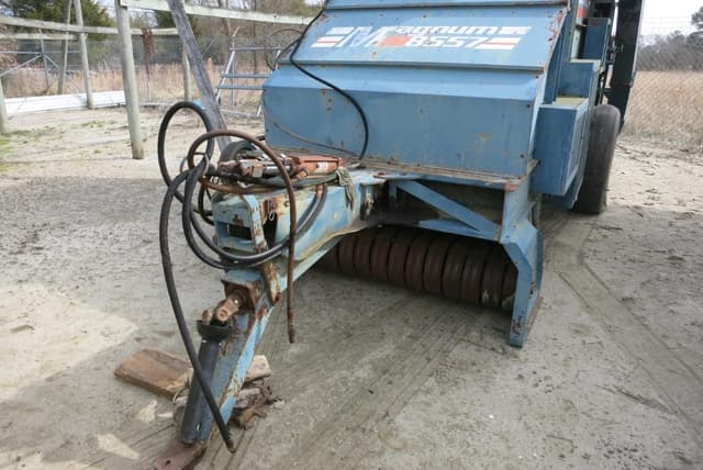 Image of Hobbs Magnum 8557 equipment image 2