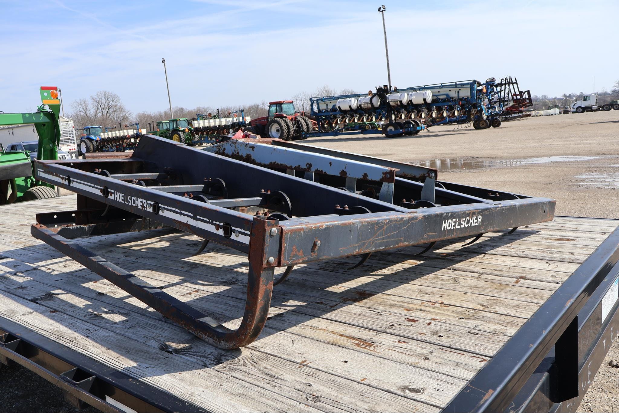 Hoelscher 100 Equipment Image0