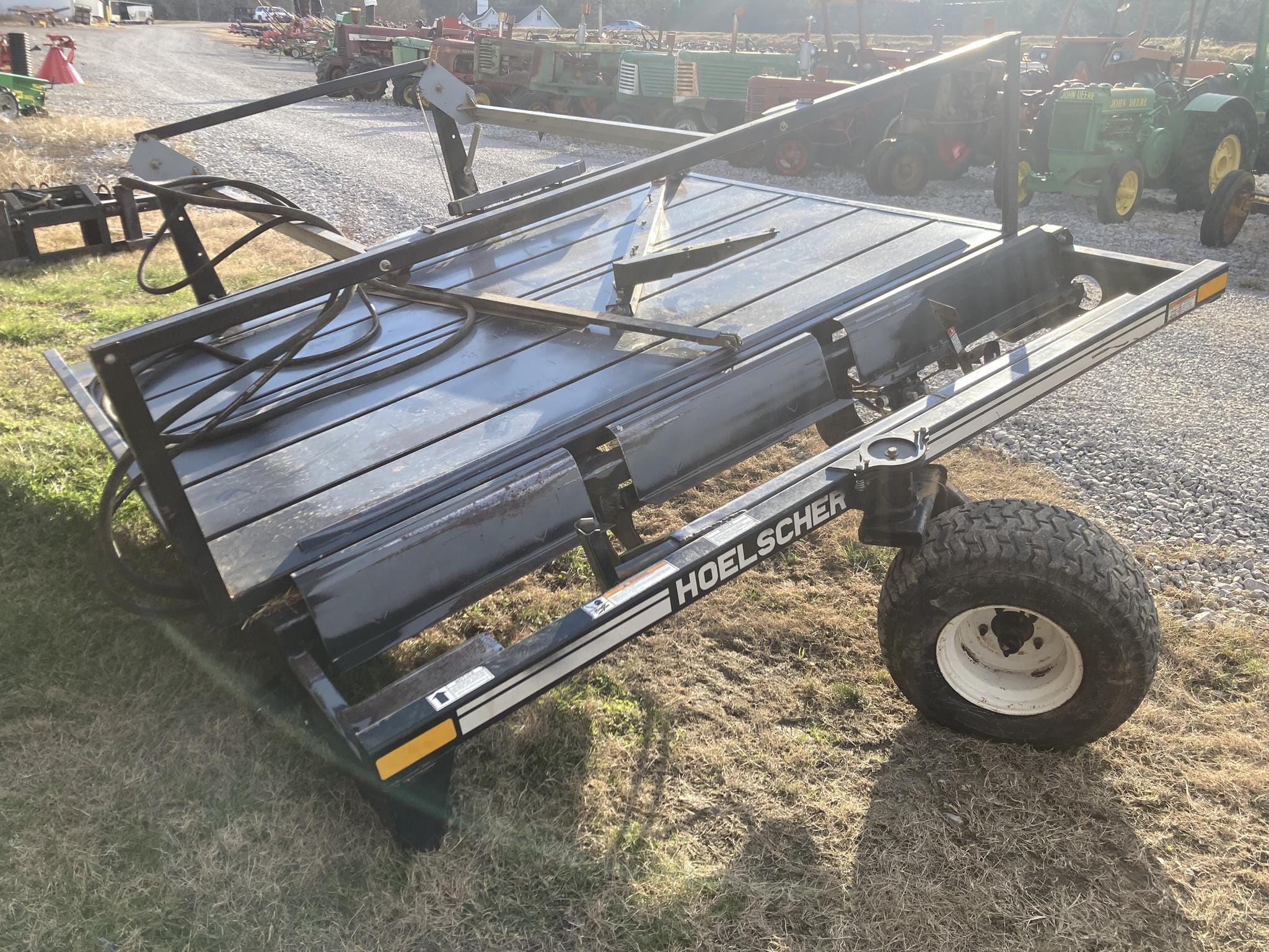 Hoelscher 1000 Equipment Image0