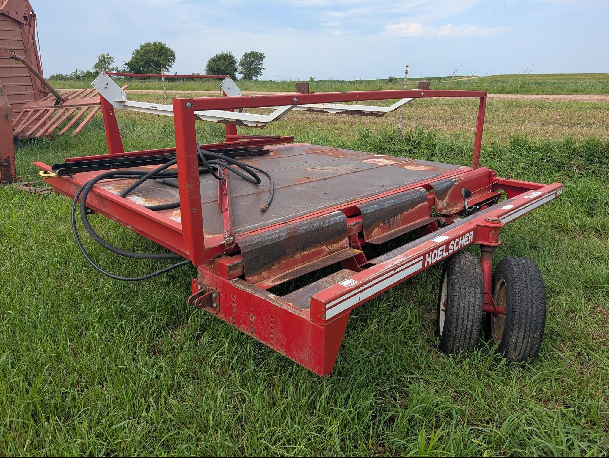Hoelscher 1000 Equipment Image0