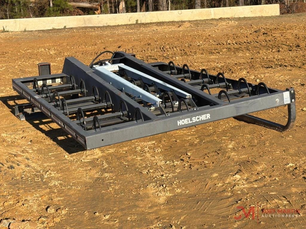 Hoelscher 110 Equipment Image0