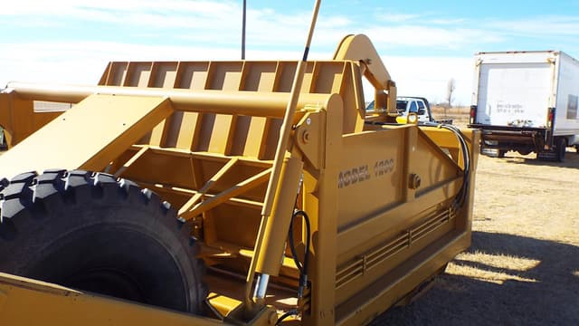 Image of Holcomb 1200 equipment image 2