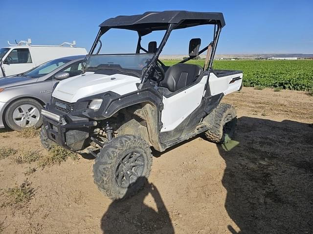 Image of Honda Pioneer 1000 EPS equipment image 4