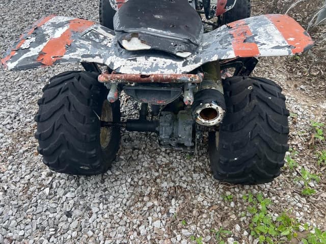 Image of Honda TRX250 equipment image 4