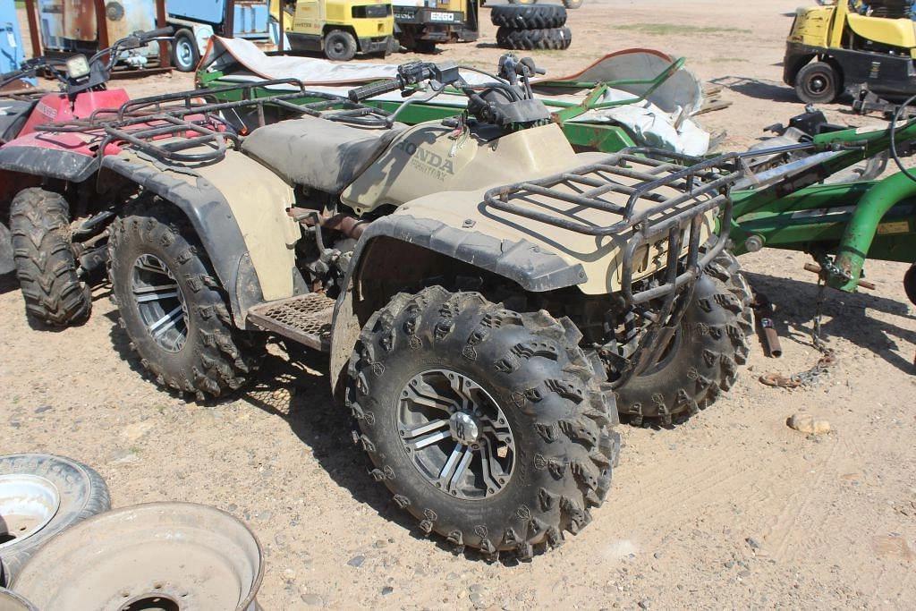 Image of Honda 300 Image 1