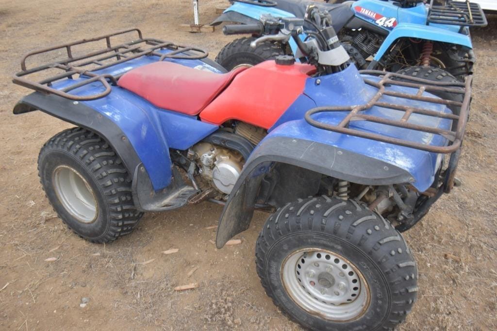 Main image Honda 300