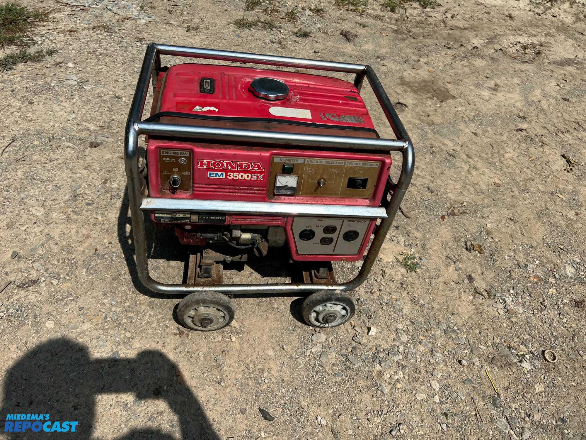 SOLD - Honda EM3500SX Lot No. 27085 Other Equipment | Tractor Zoom