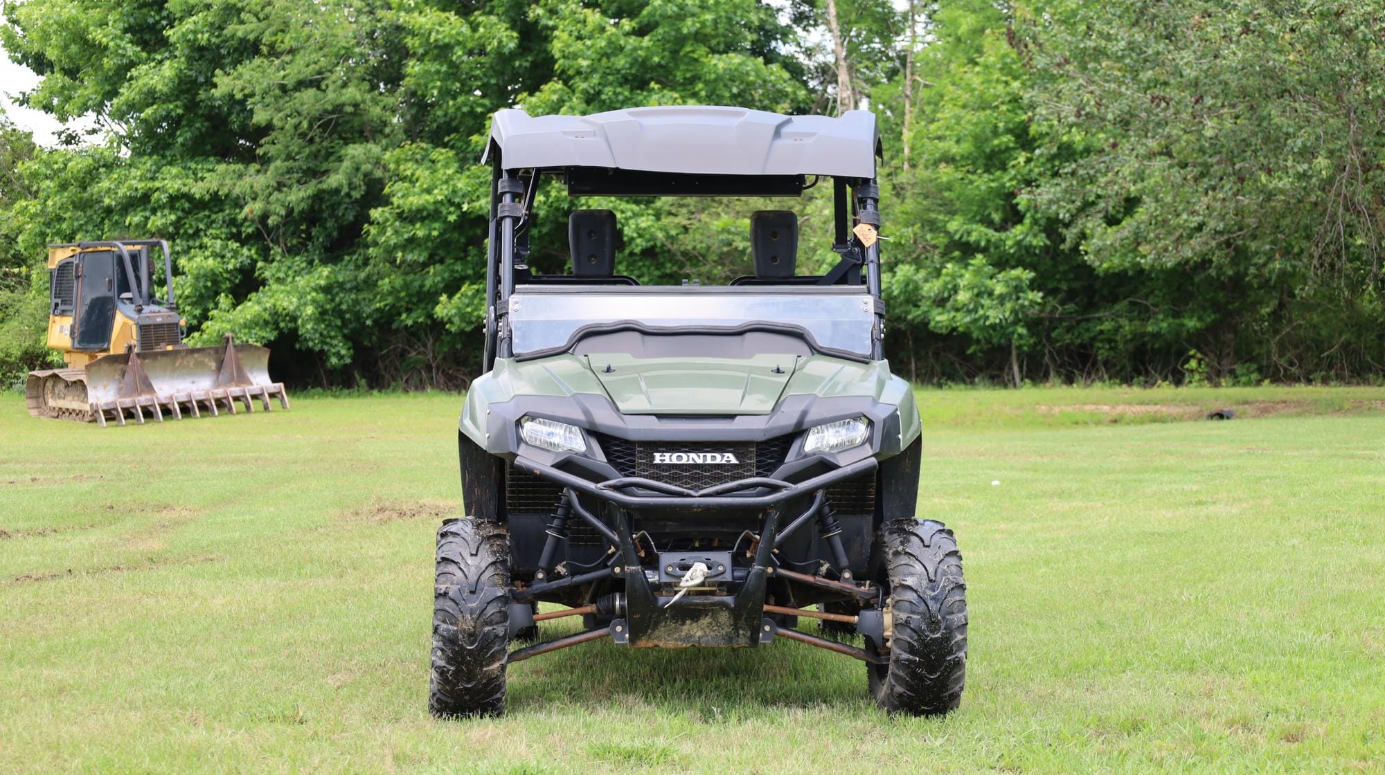 2022 Honda Pioneer 700 Equipment Image0