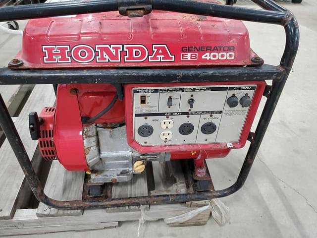 Image of Honda EB4000 equipment image 2