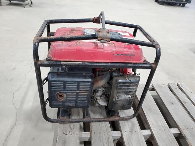 Image of Honda EB4000 equipment image 4