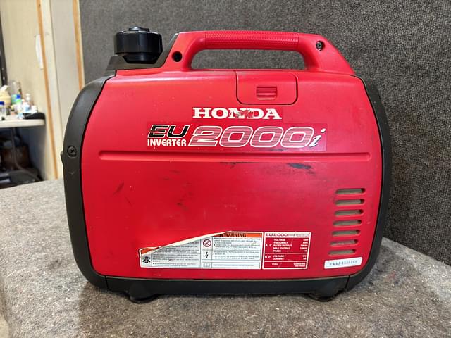 Image of Honda EU2000i equipment image 4