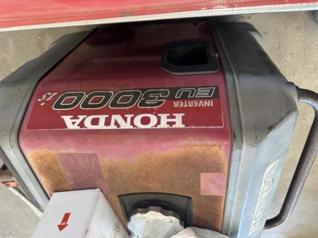 Main image Honda EU3000is