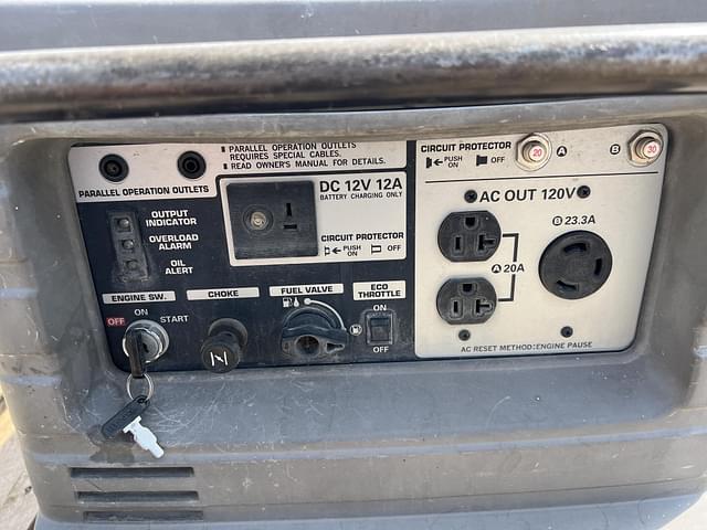 Image of Honda EU3000is equipment image 4