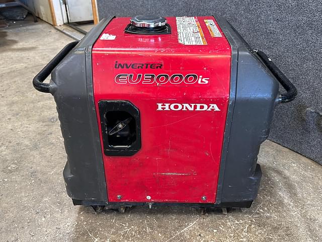 Image of Honda EU3000is equipment image 4