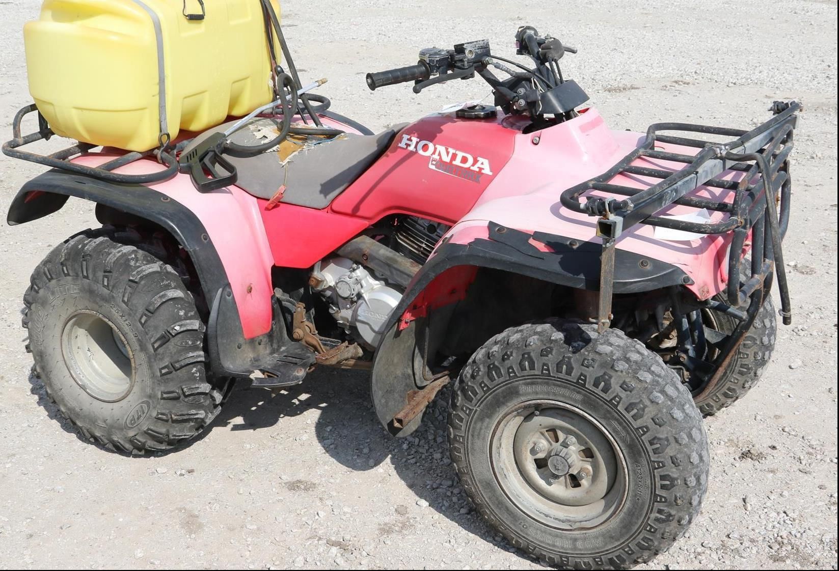 Honda Fourtrax 300 Equipment Image0