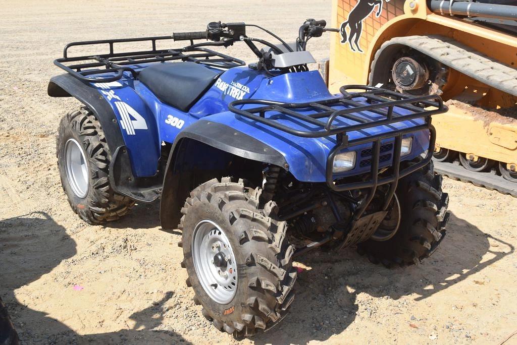 Image of Honda Fourtrax 300 Image 1