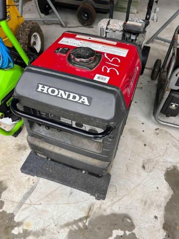 Main image Honda EU3000is
