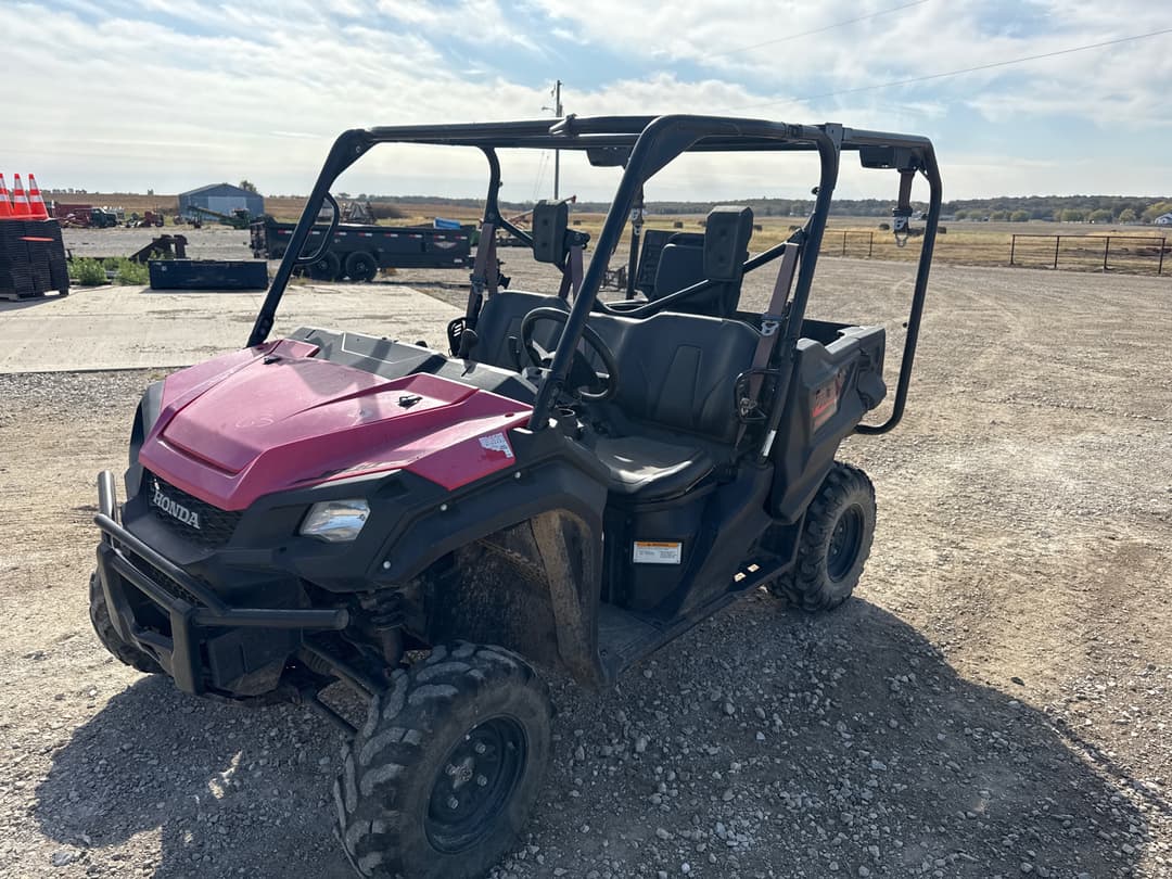 Image of Honda Pioneer 1000 EPS Primary image