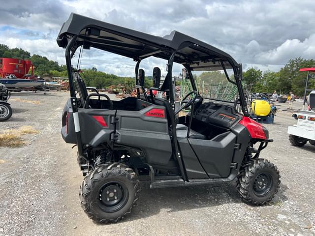 Image of Honda Pioneer 700 equipment image 4