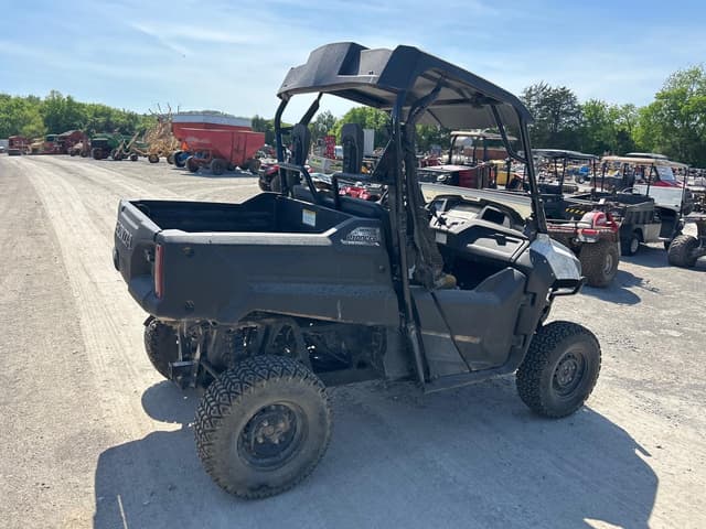 Image of Honda Pioneer 700 equipment image 4