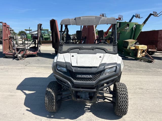 Image of Honda Pioneer 700 equipment image 2