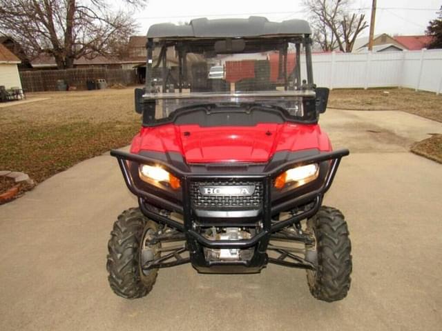 Image of Honda Pioneer 700 equipment image 2