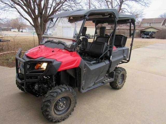 Image of Honda Pioneer 700 equipment image 3