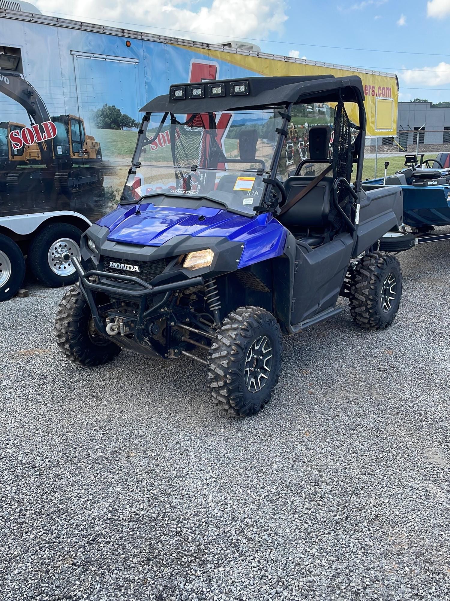 Main image Honda Pioneer 700