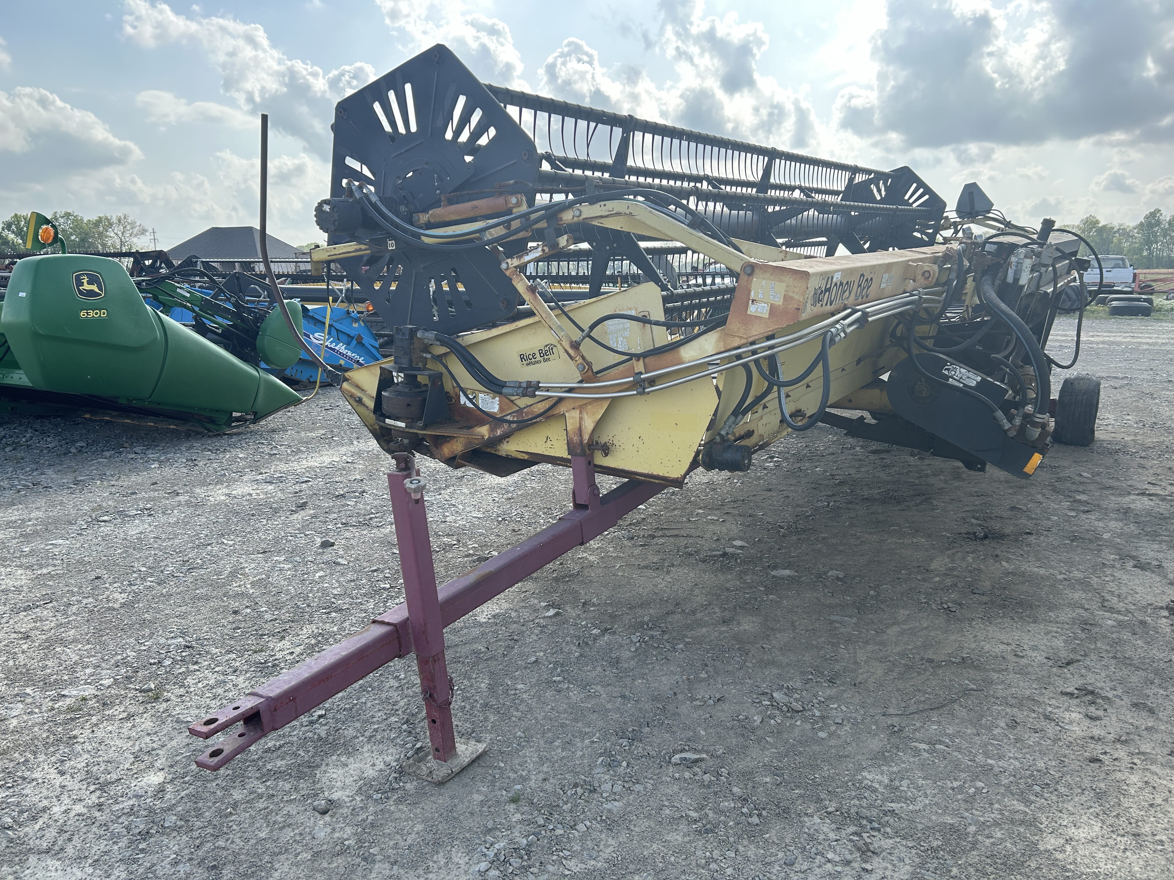 Main image Honey Bee SP25