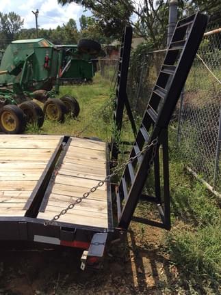 Image of Hooper 7X20 Utility Trailer equipment image 3