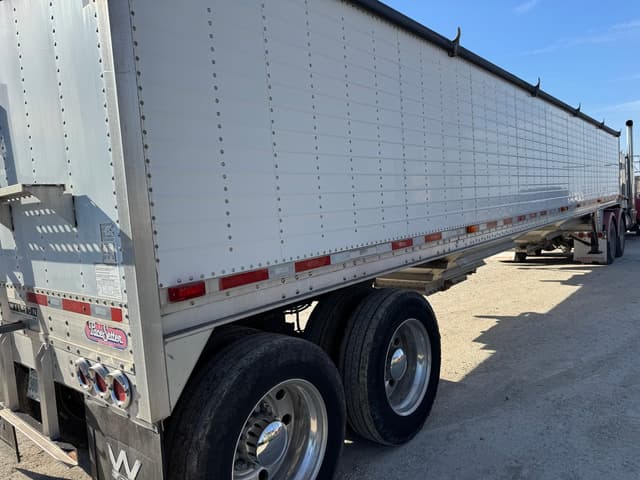 Image of Wilson Pacesetter equipment image 2