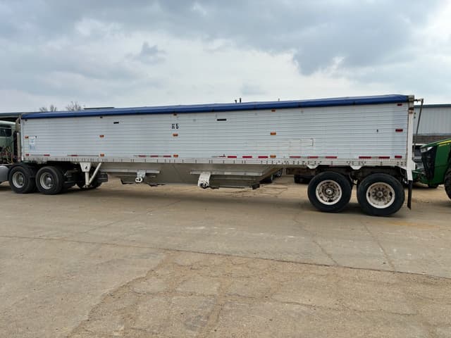 Image of Timpte Super Hopper equipment image 2