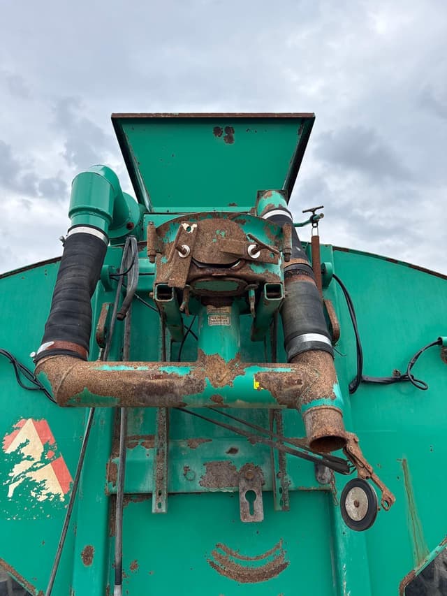 Image of Houle 7300 equipment image 4