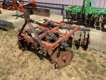 Main image Howse Undetermined