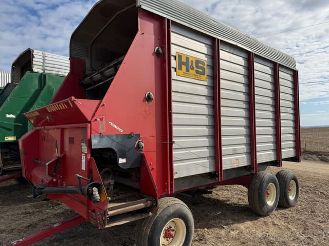 Image of H&S 7+4 equipment image 2