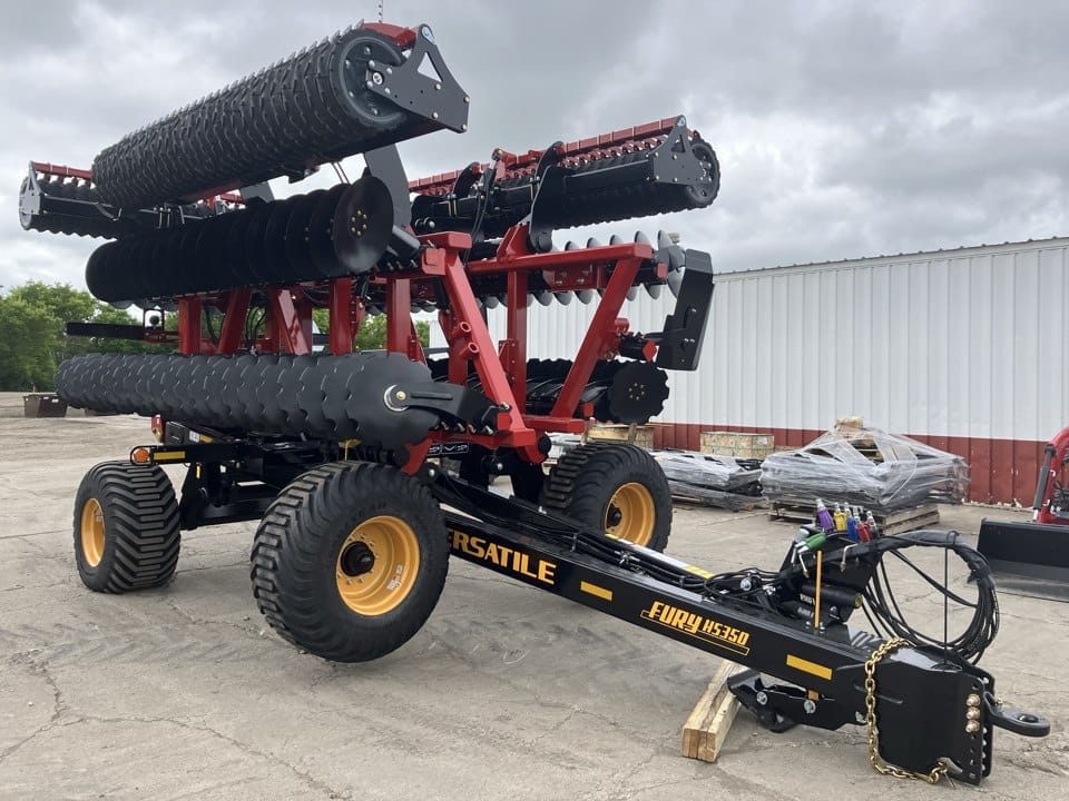 2024 Versatile Fury HS350 Equipment Image0