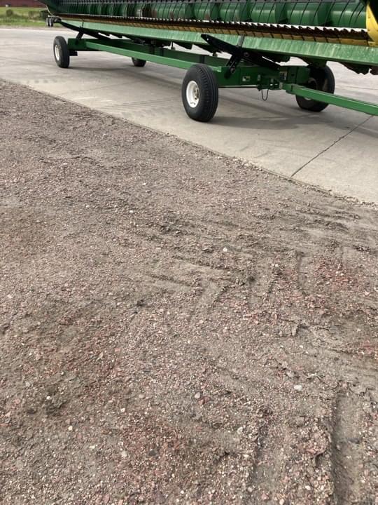Image of Undetermined Header Trailer equipment image 1