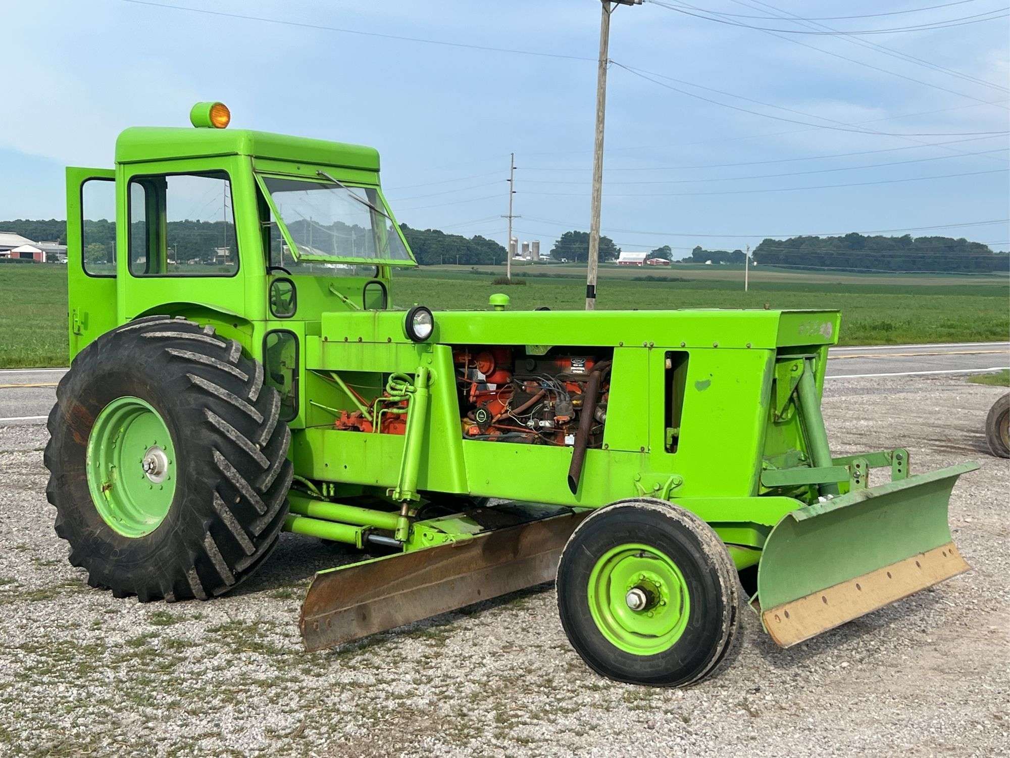 Huber M-650 Equipment Image0