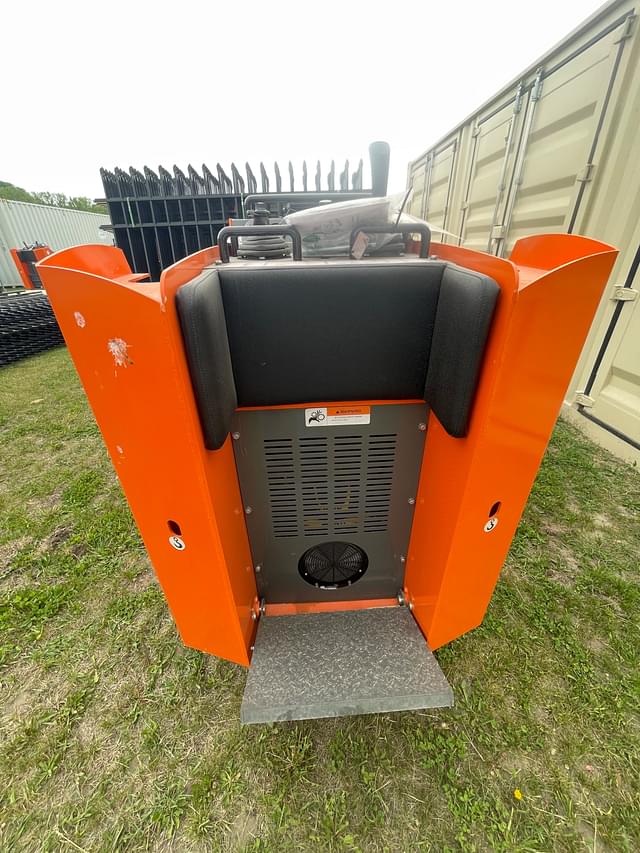 Image of Hurricane HRC700 equipment image 2